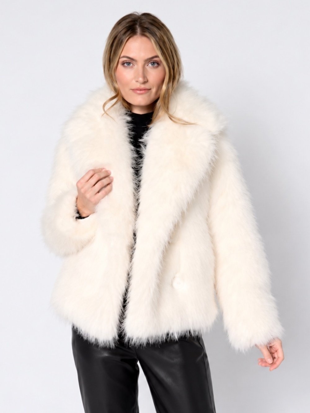 NWT Donna Salyers Sofia Swish Ivory Faux Fur Coat Jacket Small